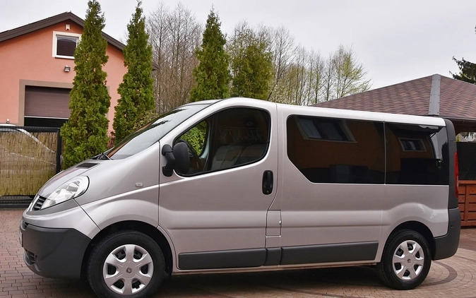 Renault Trafic cena 48400 przebieg: 184000, rok produkcji 2011 z Suwałki małe 781